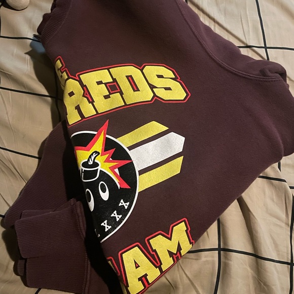 THE HUNDREDS SIZE MEDIUM! Great condition! - Picture 4 of 4